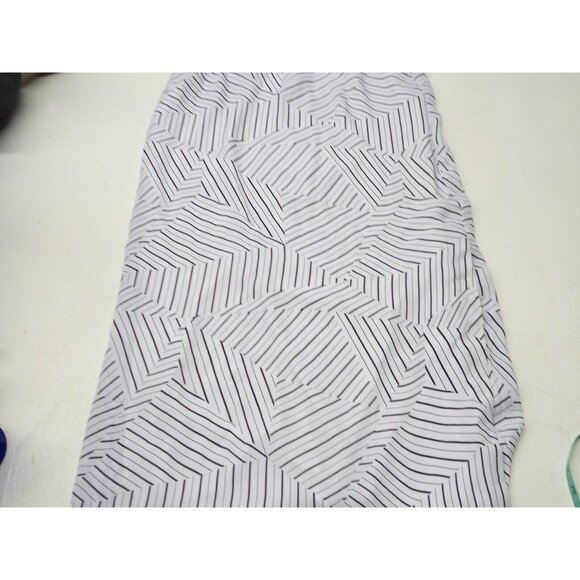 Worthington Black & White Geometrical Sheer Maxi Skirt Size Small - Picture 4 of 4